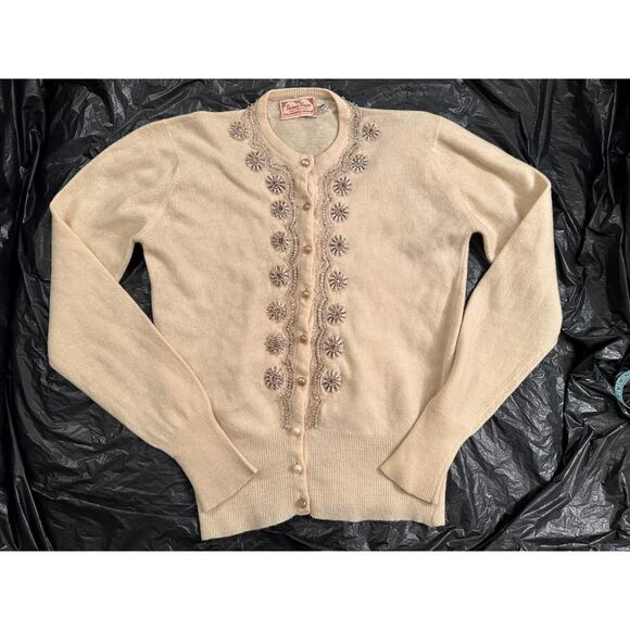 VINTAGE 50'S 60'S BONNIE BRIAR 100% CASHMERE BEADED PEARLS CARDIGAN SWEATER - Picture 11 of 11